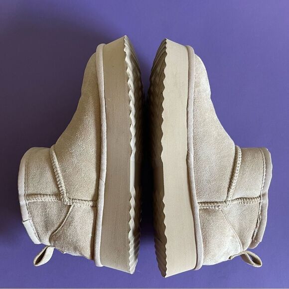 EUC. Beach by Matisse Women’s pull on casual boot. - Picture 5 of 8